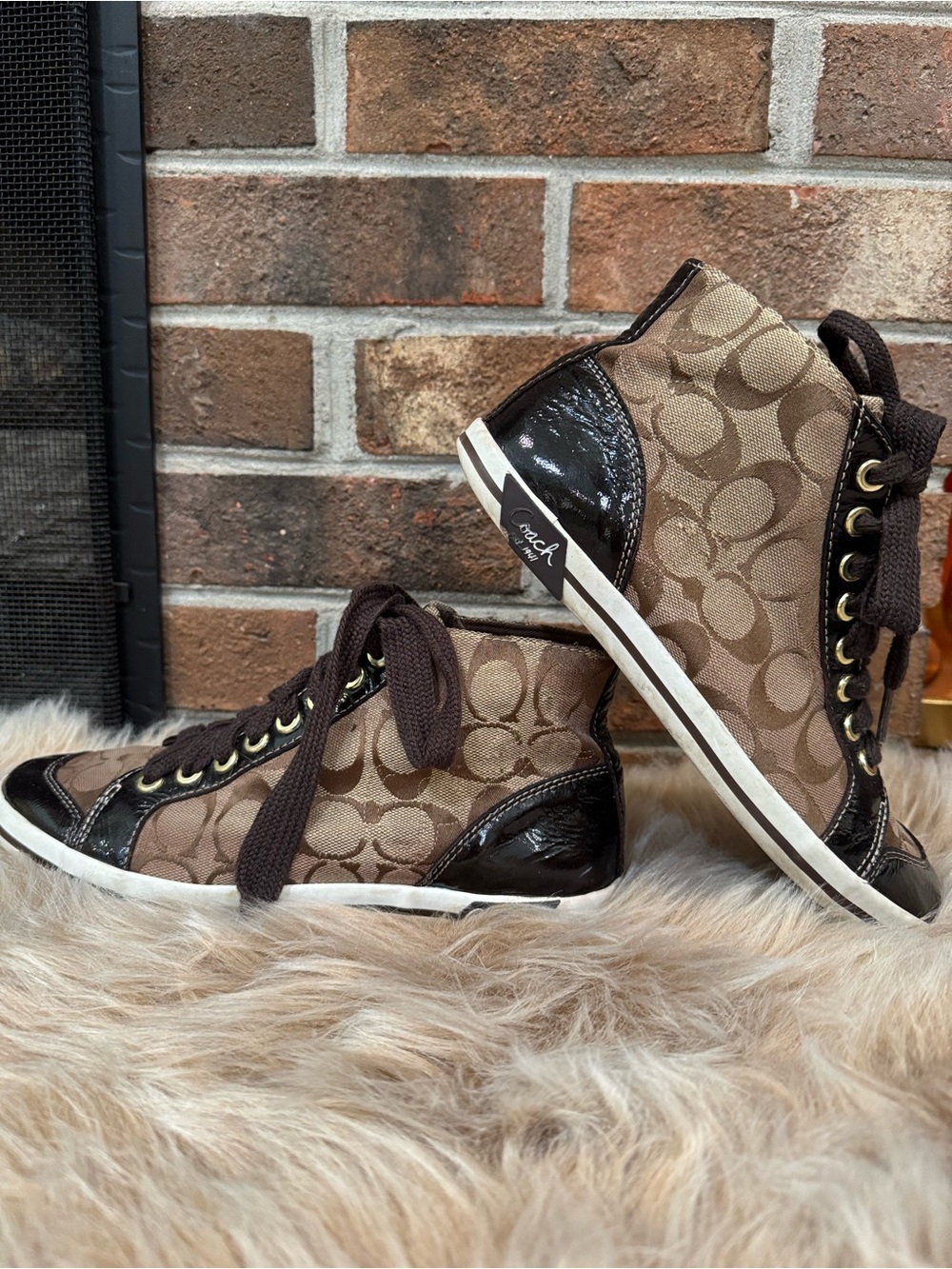 Coach Brown Signature High-Top Lace-up Sneakers Sz 7.5B